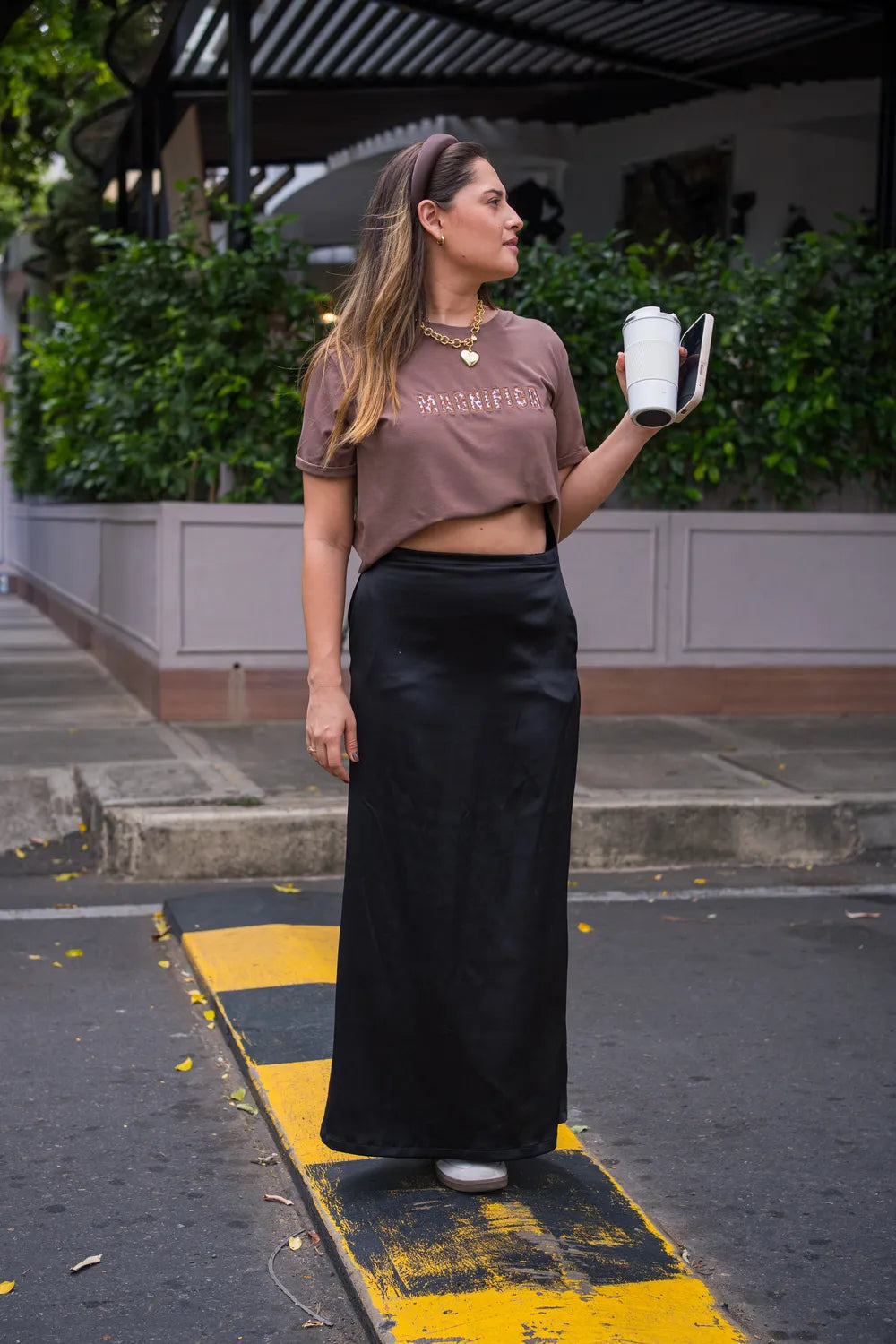 CAMISETA LARGA BORDADA MAGNIFICA REF 013546