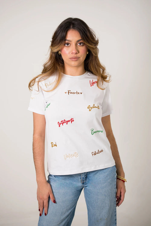 CAMISETA LARGA BORDADA AMOR PROPIO REF 013554