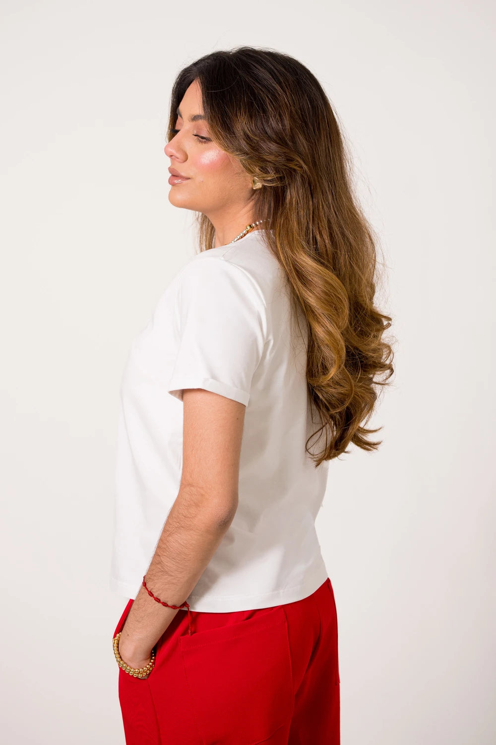 CAMISETA LARGA BORDADA CORAZONES CUELLO REF 013543