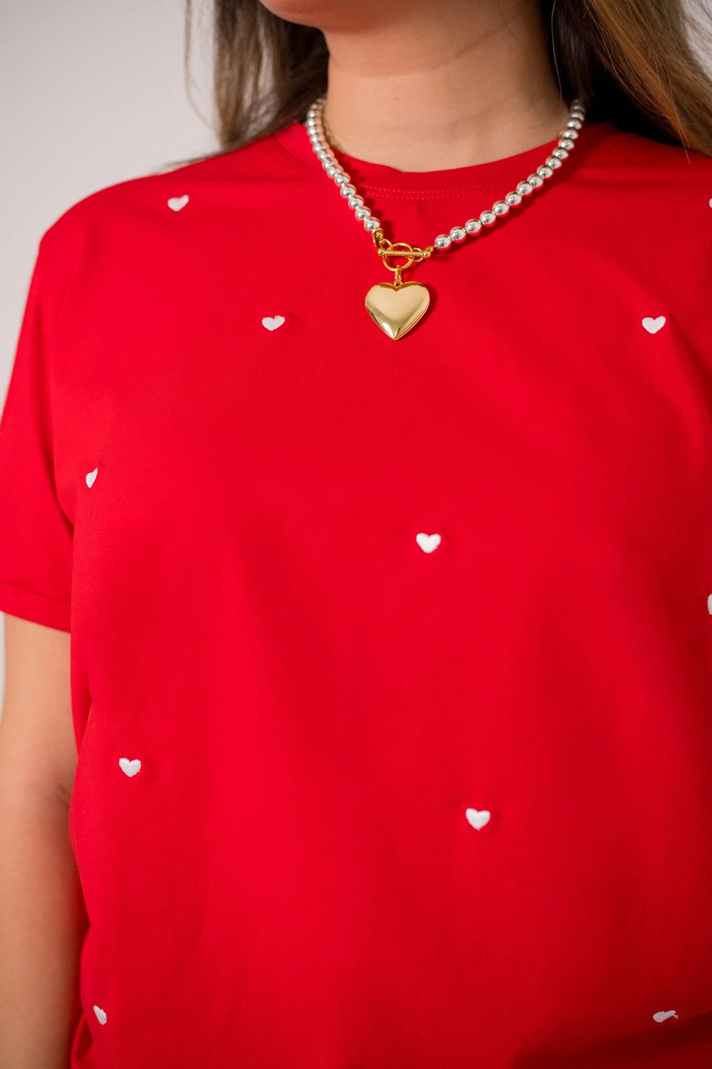 Roja Corazones Blancos